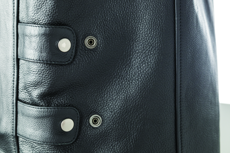 Kuryakyn Leather By River Road Plains Leather Vest Black - Small Kuryakyn Leather By River Road Plains Leather Vest Black - Small