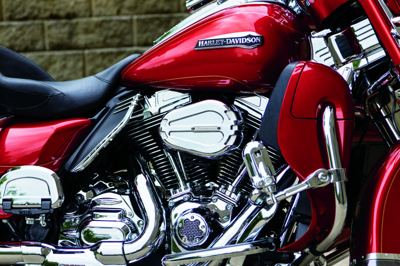 Kuryakyn Mid Frame Air Deflector Accent For H-D 58002-09 Kuryakyn Mid Frame Air Deflector Accent For H-D 58002-09