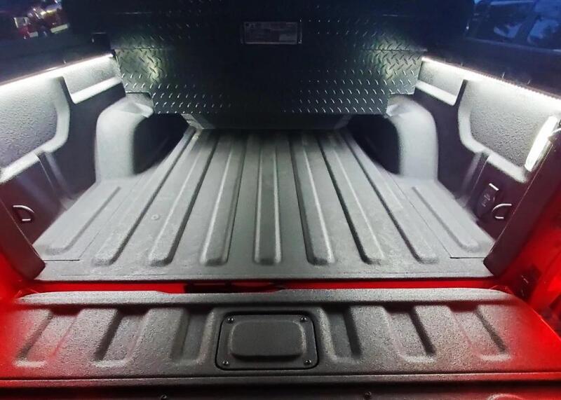 Oracle Truck Bed LED Cargo Light 60in Pair w/ Switch - White SEE WARRANTY Oracle Truck Bed LED Cargo Light 60in Pair w/ Switch - White SEE WARRANTY