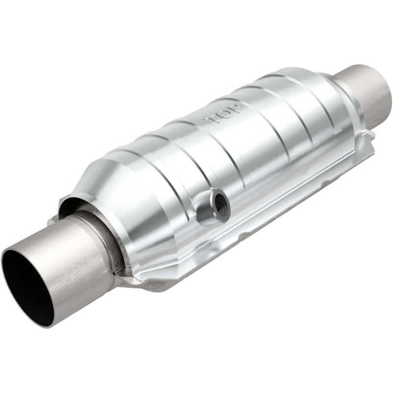 Magnaflow Conv Univ 2.50 HM Angled O2 Magnaflow Conv Univ 2.50 HM Angled O2