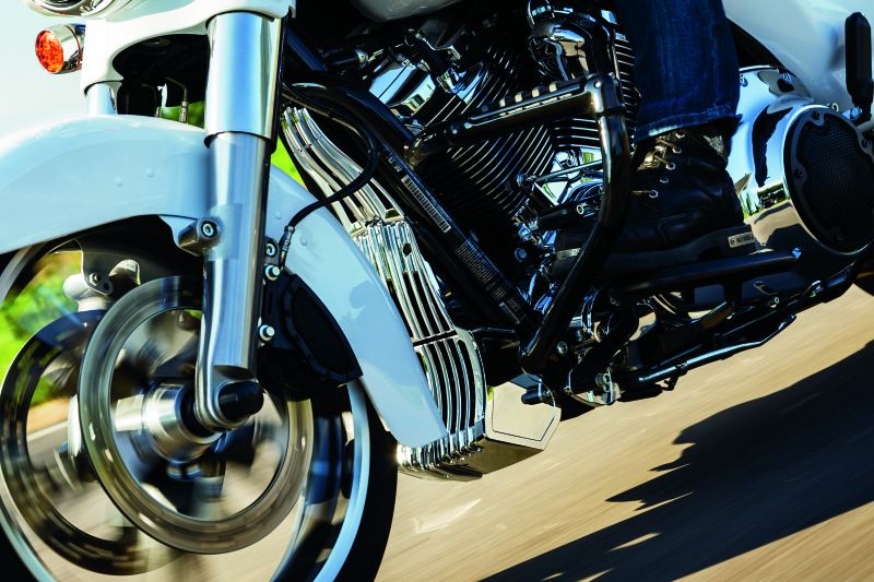 Kuryakyn Oil Cooler Cover Milwaukee-8 Chrome Kuryakyn Oil Cooler Cover Milwaukee-8 Chrome