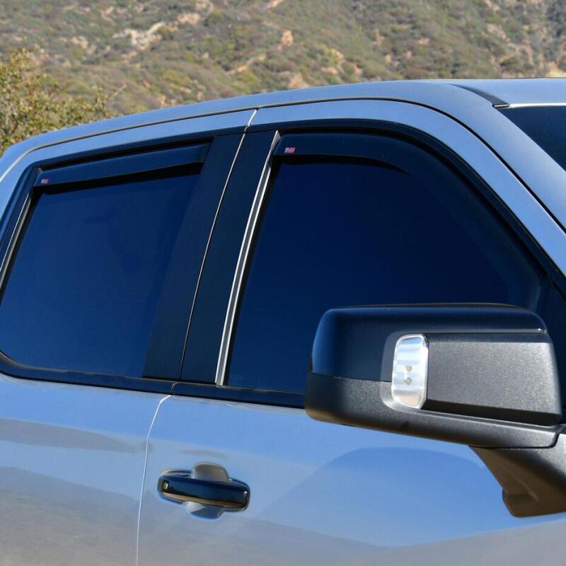 Westin 19-21 Chevy Silverado Crew Cab Pickup In-Channel Wind Deflector 4pc - Smoke Westin 19-21 Chevy Silverado Crew Cab Pickup In-Channel Wind Deflector 4pc - Smoke
