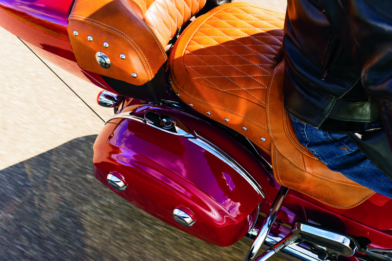 Kuryakyn Saddlebag Top Trim Indian Chrome Kuryakyn Saddlebag Top Trim Indian Chrome