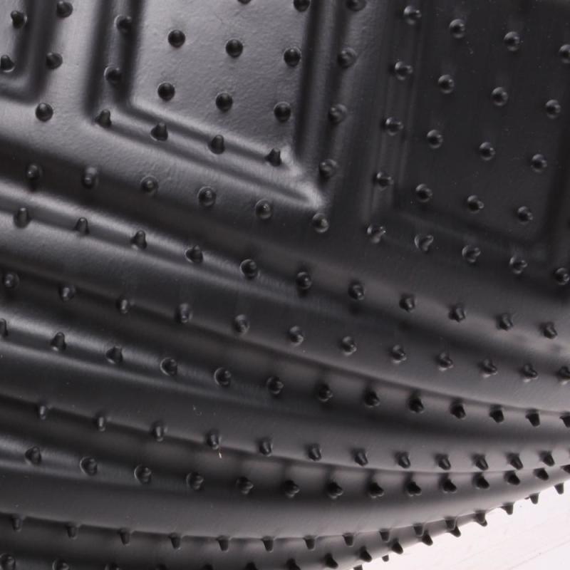 Lund 07-13 Chevy Avalanche Catch-It Floormat Front Floor Liner - Black (2 Pc.) Lund 07-13 Chevy Avalanche Catch-It Floormat Front Floor Liner - Black (2 Pc.)