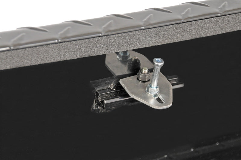 Deezee Universal Tanks - Combo Black Tread Aluminum (111 Gal) Deezee Universal Tanks - Combo Black Tread Aluminum (111 Gal)