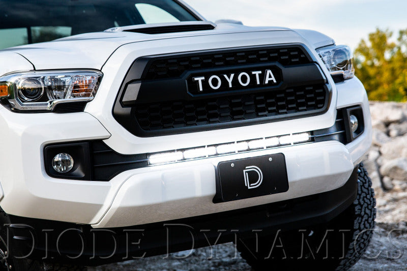 Diode Dynamics 16-21 Toyota Tacoma SS30 Stealth Lightbar Kit - White Combo Diode Dynamics 16-21 Toyota Tacoma SS30 Stealth Lightbar Kit - White Combo