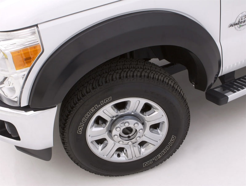 Lund 07-13 Chevy Silverado 1500 Ex-Extrawide Smooth Elite Series Fender Flares - Black (4 Pc.) Lund 07-13 Chevy Silverado 1500 Ex-Extrawide Smooth Elite Series Fender Flares - Black (4 Pc.)