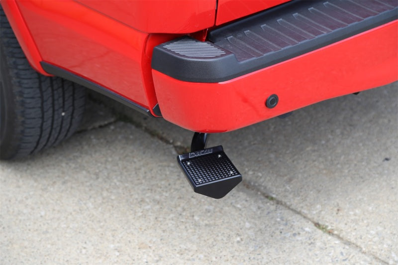 Deezee 19-23 Nissan Titan Bumper Step Deezee 19-23 Nissan Titan Bumper Step