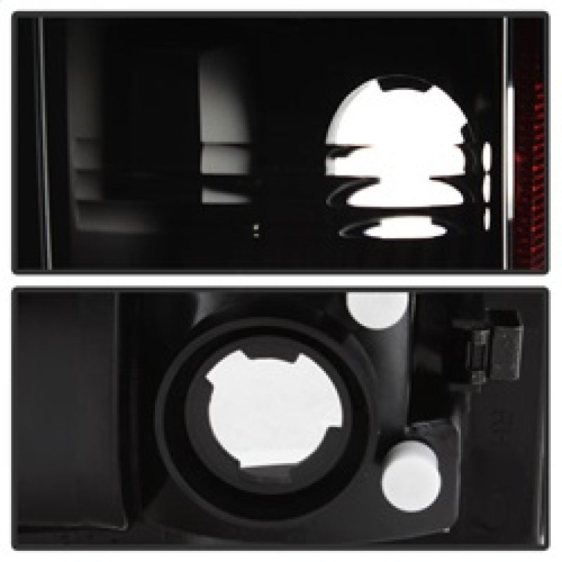 Spyder 03-06 Dodge Ram 2500/3500 V3 Light Bar LED Tail Light - Black (ALT-YD-DRAM02V3-LBLED-BK) Spyder 03-06 Dodge Ram 2500/3500 V3 Light Bar LED Tail Light - Black (ALT-YD-DRAM02V3-LBLED-BK)