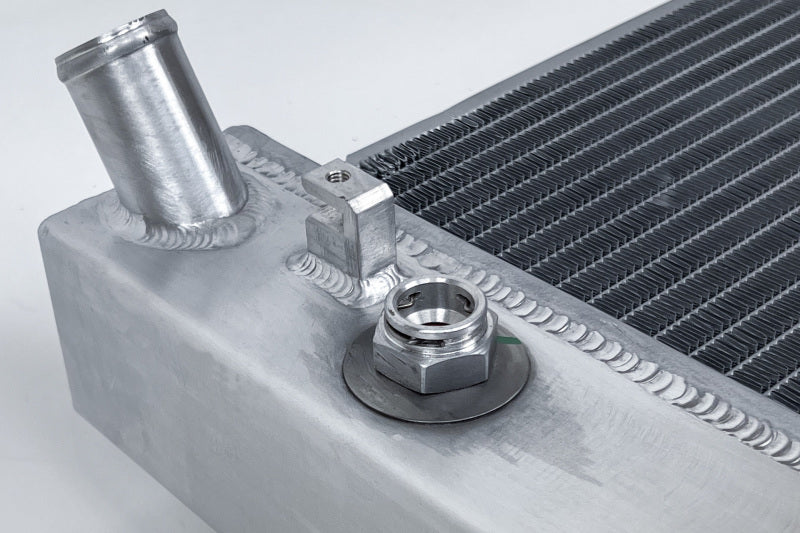 CSF 05-13 Chevrolet Corvette C6 (Not 11-13 Z06/ZR1/427) High Performance All-Aluminum Radiator CSF 05-13 Chevrolet Corvette C6 (Not 11-13 Z06/ZR1/427) High Performance All-Aluminum Radiator
