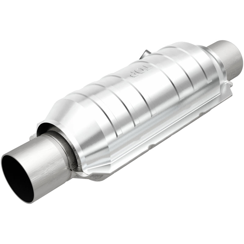 Magnaflow Conv Univ 2.50 HM Angled O2 Magnaflow Conv Univ 2.50 HM Angled O2