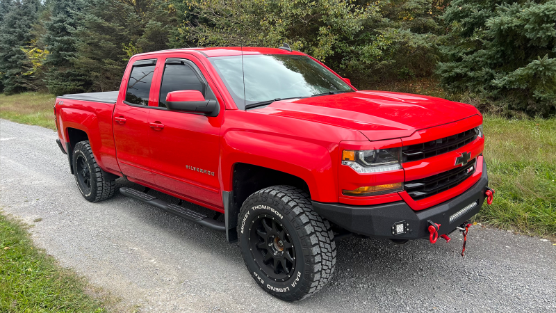 Fishbone Offroad 07-18 Chevrolet Silverado 1500/2500/3500 Double Cab Oval Side Steps -Black Textured Fishbone Offroad 07-18 Chevrolet Silverado 1500/2500/3500 Double Cab Oval Side Steps -Black Textured