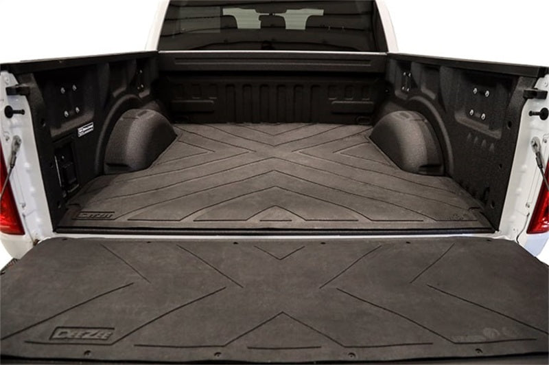 Deezee 07-18 Chevrolet Silverado Heavyweight Bed Mat - Custom Fit 6 1/2Ft Bed (X Pattern) Deezee 07-18 Chevrolet Silverado Heavyweight Bed Mat - Custom Fit 6 1/2Ft Bed (X Pattern)