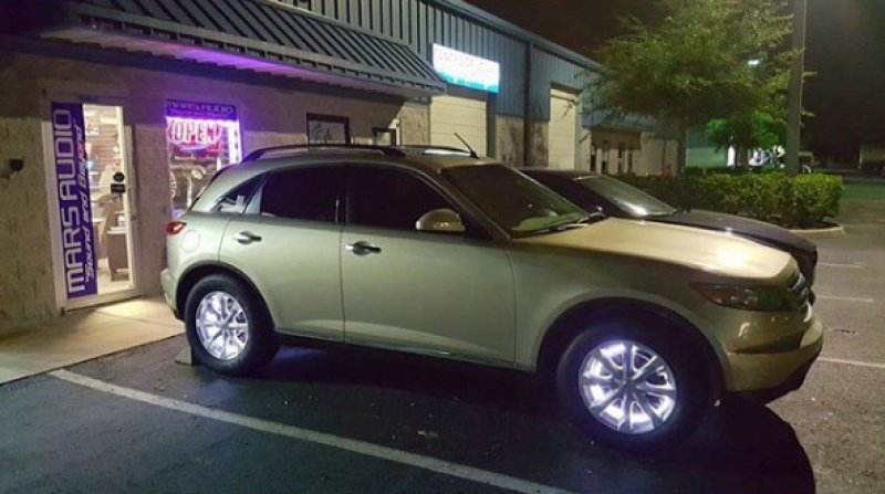 Oracle LED Illuminated Wheel Rings - Double LED - White SEE WARRANTY Oracle LED Illuminated Wheel Rings - Double LED - White SEE WARRANTY