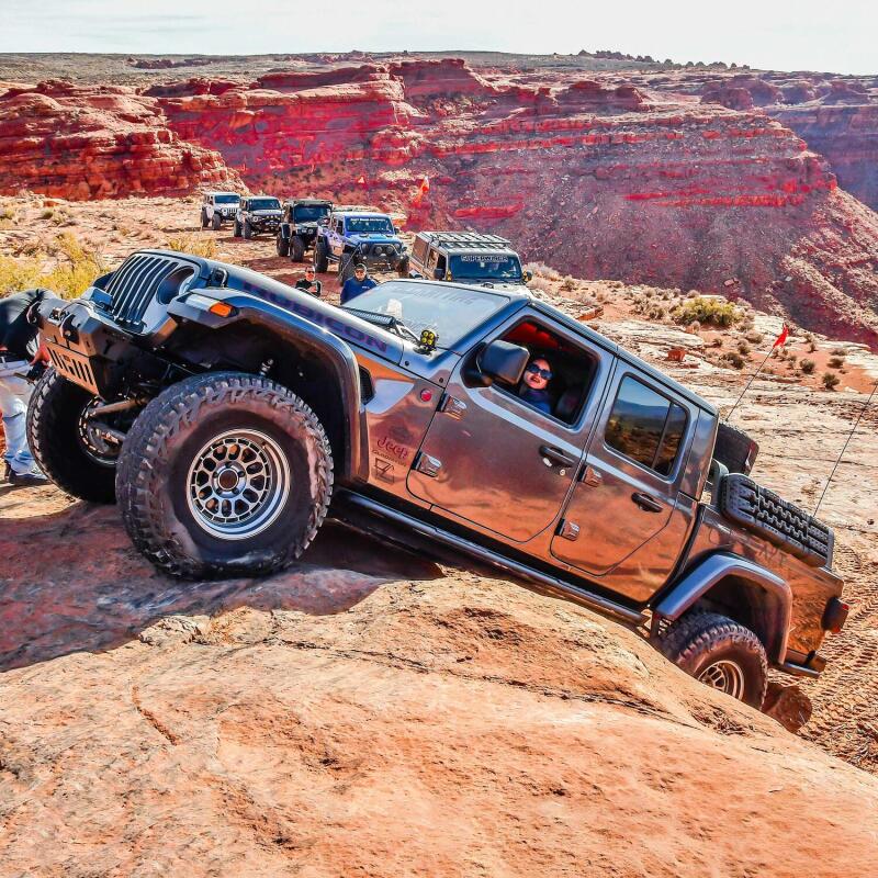 Superwinch Recovery Traction Boards - Black - Pair Superwinch Recovery Traction Boards - Black - Pair