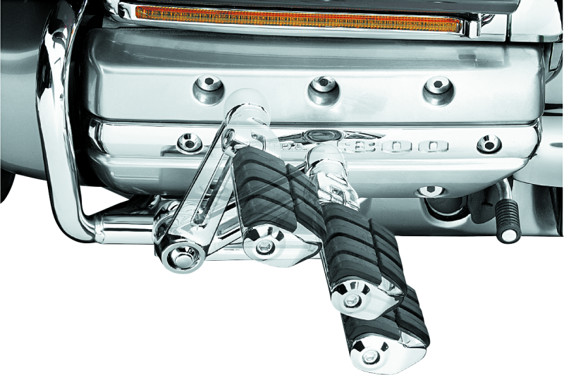 Kuryakyn Ergo II Dually ISO Pegs With Long Arms Chrome Kuryakyn Ergo II Dually ISO Pegs With Long Arms Chrome