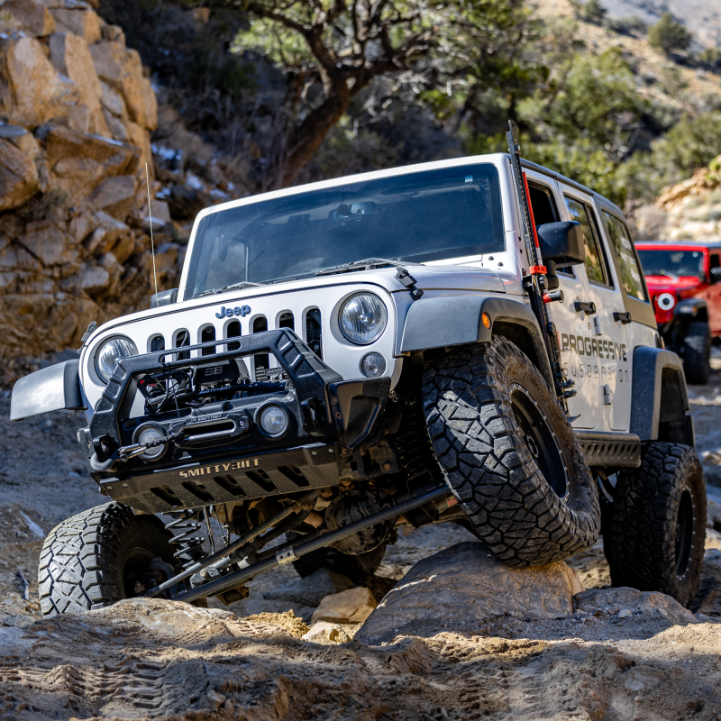 Progressive 07-18 Wrangler (JK) STR 46 Series 2.0 Smooth Body Rear Shocks (Pair) - 1.5-3.0in Progressive 07-18 Wrangler (JK) STR 46 Series 2.0 Smooth Body Rear Shocks (Pair) - 1.5-3.0in