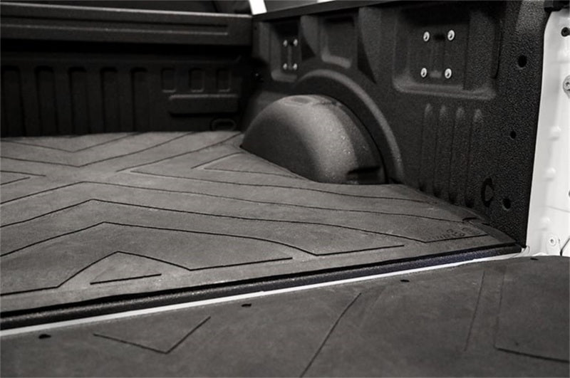 Deezee 07-18 Chevrolet Silverado Heavyweight Bed Mat - Custom Fit 6 1/2Ft Bed (X Pattern) Deezee 07-18 Chevrolet Silverado Heavyweight Bed Mat - Custom Fit 6 1/2Ft Bed (X Pattern)