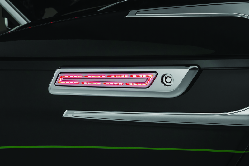 Kuryakyn LED Saddlebag Hinge Accents Chrome Kuryakyn LED Saddlebag Hinge Accents Chrome