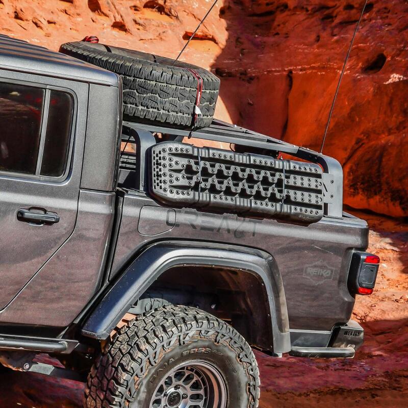 Superwinch Recovery Traction Boards - Black - Pair Superwinch Recovery Traction Boards - Black - Pair