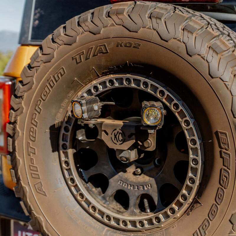 KC HiLiTES 21-24 Ford Bronco Spare Tire Carrier Light Mount w/ M12x1.5 Lug Nuts KC HiLiTES 21-24 Ford Bronco Spare Tire Carrier Light Mount w/ M12x1.5 Lug Nuts