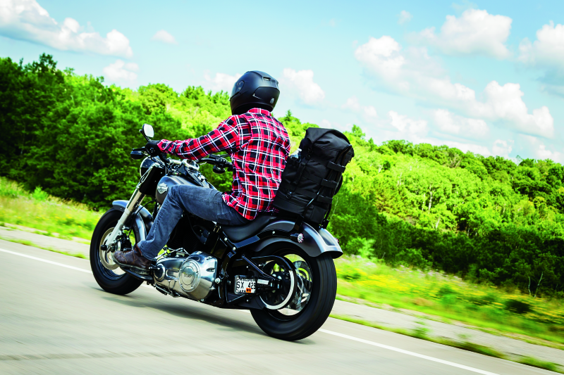 Kuryakyn Side Mount License Plate Holder Clamp 86-17 Softails Gloss Black Kuryakyn Side Mount License Plate Holder Clamp 86-17 Softails Gloss Black