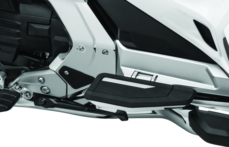 Kuryakyn Omni Transformer Passenger Flooboards Chrome Kuryakyn Omni Transformer Passenger Flooboards Chrome