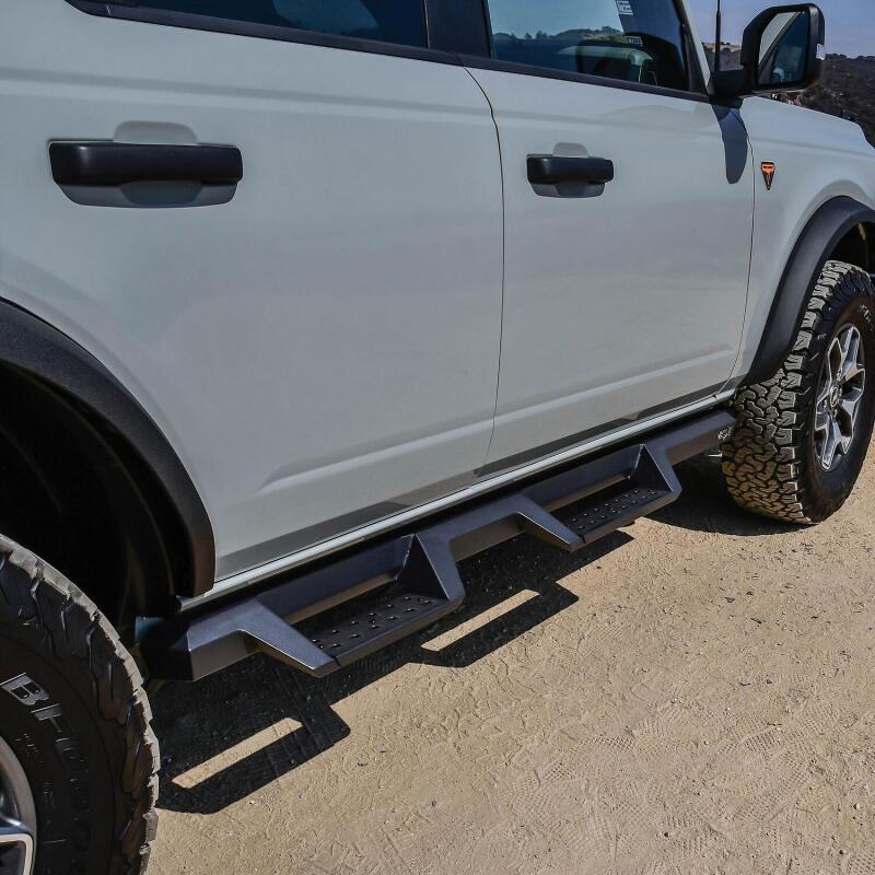 Westin/HDX 2021+ Ford Bronco Drop Nerf Step Bars - Textured Black Westin/HDX 2021+ Ford Bronco Drop Nerf Step Bars - Textured Black