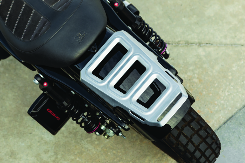 Kuryakyn Dillinger Luggage Rack Silver Kuryakyn Dillinger Luggage Rack Silver