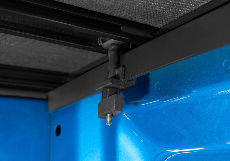 Extang 17-21 Nissan Titan (5 ft 6 in) (Without Rail System) Trifecta ALX Extang 17-21 Nissan Titan (5 ft 6 in) (Without Rail System) Trifecta ALX