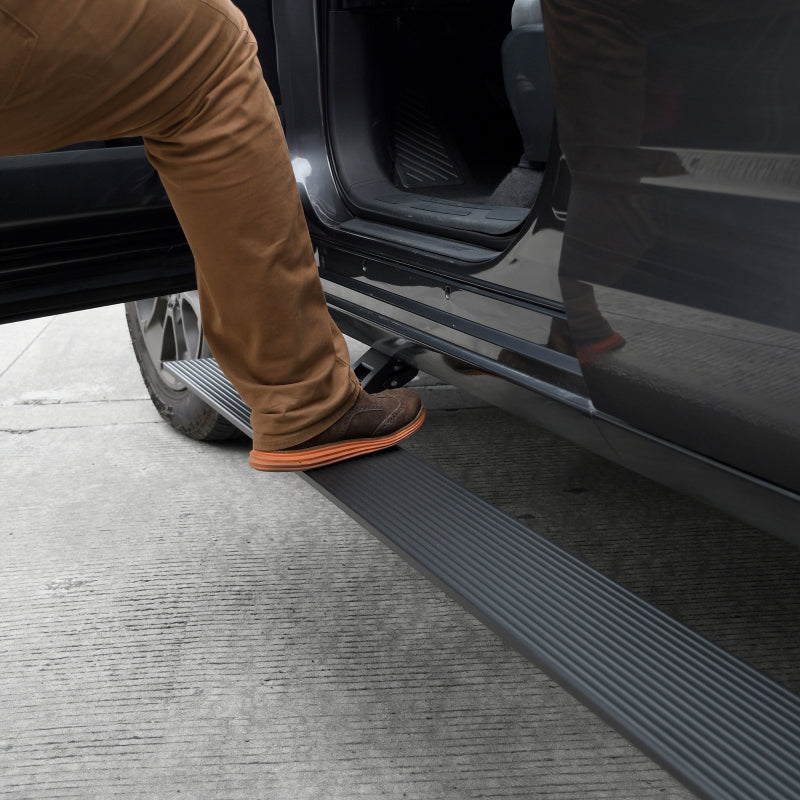 RealTruck 11-18 Ram 1500 QC / 09-10 Ram 1500 EC 4dr VoltStep Electric Running Board Kit - Tex. Blk RealTruck 11-18 Ram 1500 QC / 09-10 Ram 1500 EC 4dr VoltStep Electric Running Board Kit - Tex. Blk