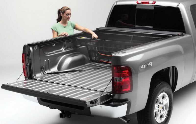 Roll-N-Lock 15-18 Chevy Colorado/Canyon LB 71-1/2in Cargo Manager Roll-N-Lock 15-18 Chevy Colorado/Canyon LB 71-1/2in Cargo Manager