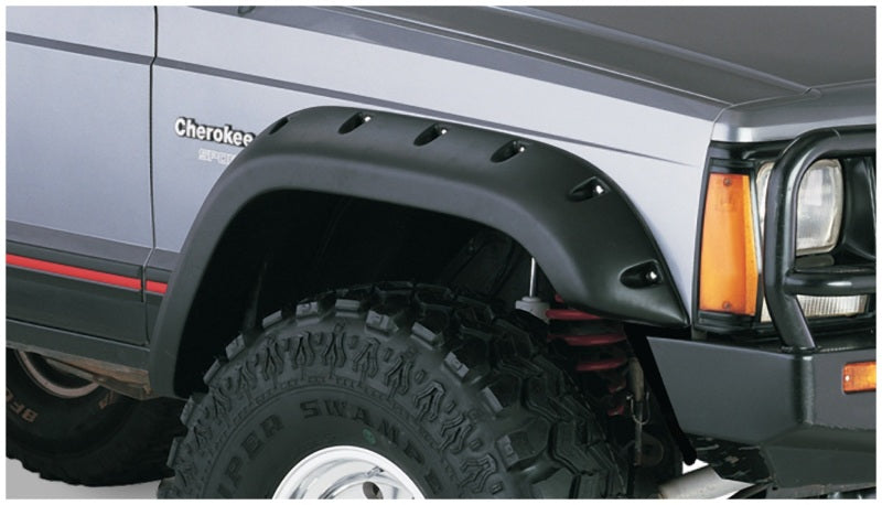 Bushwacker 84-01 Jeep Cherokee Cutout Style Flares 4pc Fits 4-Door Sport Utility Only - Black Bushwacker 84-01 Jeep Cherokee Cutout Style Flares 4pc Fits 4-Door Sport Utility Only - Black