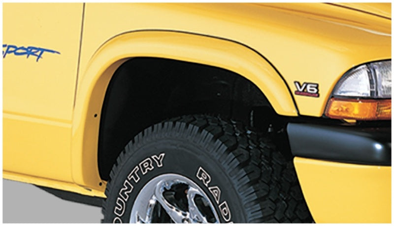 Bushwacker 97-04 Dodge Dakota Fleetside Extend-A-Fender Style Flares 4pc - Black Bushwacker 97-04 Dodge Dakota Fleetside Extend-A-Fender Style Flares 4pc - Black