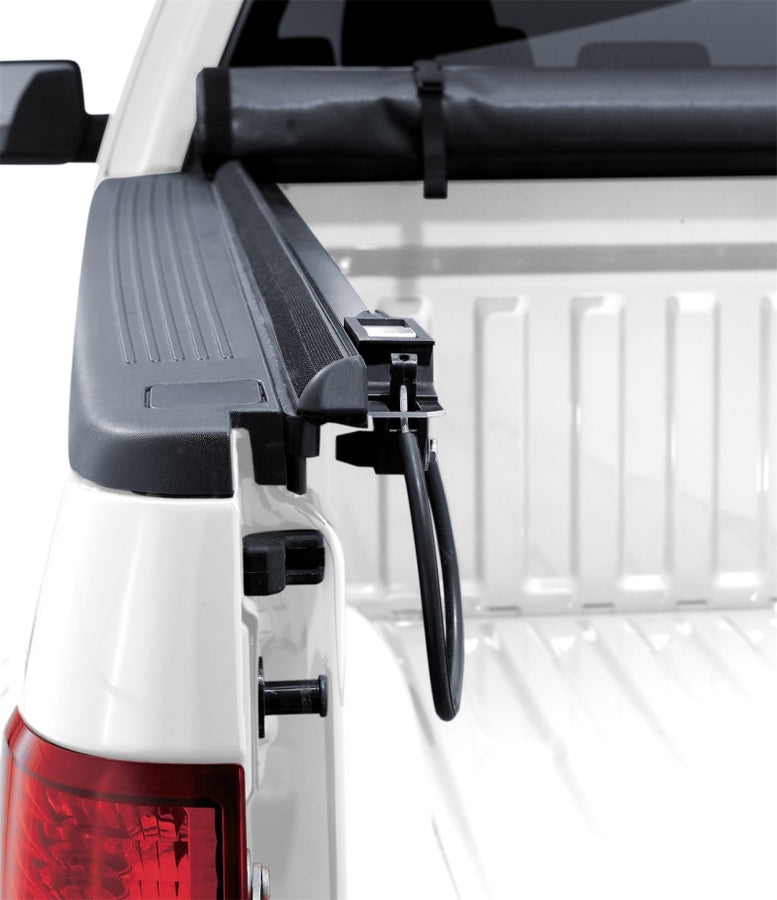 Lund 02-17 Dodge Ram 1500 (6.5ft. Bed) Genesis Elite Roll Up Tonneau Cover - Black Lund 02-17 Dodge Ram 1500 (6.5ft. Bed) Genesis Elite Roll Up Tonneau Cover - Black