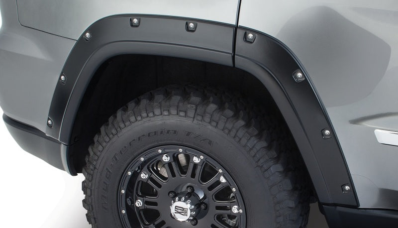 Bushwacker 11-18 Jeep Grand Cherokee Pocket Style Flares 2pc Does Not Fit SRT8 - Black Bushwacker 11-18 Jeep Grand Cherokee Pocket Style Flares 2pc Does Not Fit SRT8 - Black