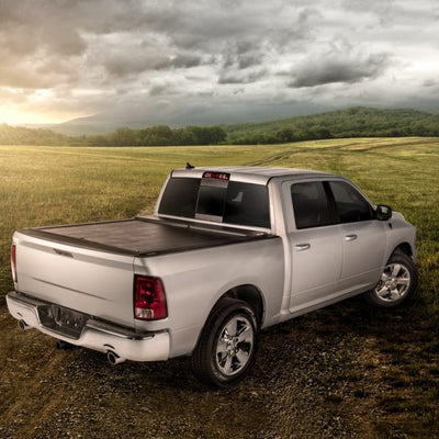 Roll-N-Lock 17-19 Ford F-250/F-350 Super Duty SB 80-9/16in M-Series Retractable Tonneau Cover
