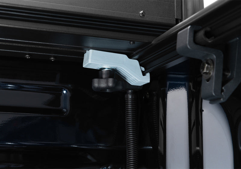 UnderCover 2021+ Ford F-150 Crew Cab 5.5ft Armor Flex Bed Cover Cover UnderCover 2021+ Ford F-150 Crew Cab 5.5ft Armor Flex Bed Cover Cover