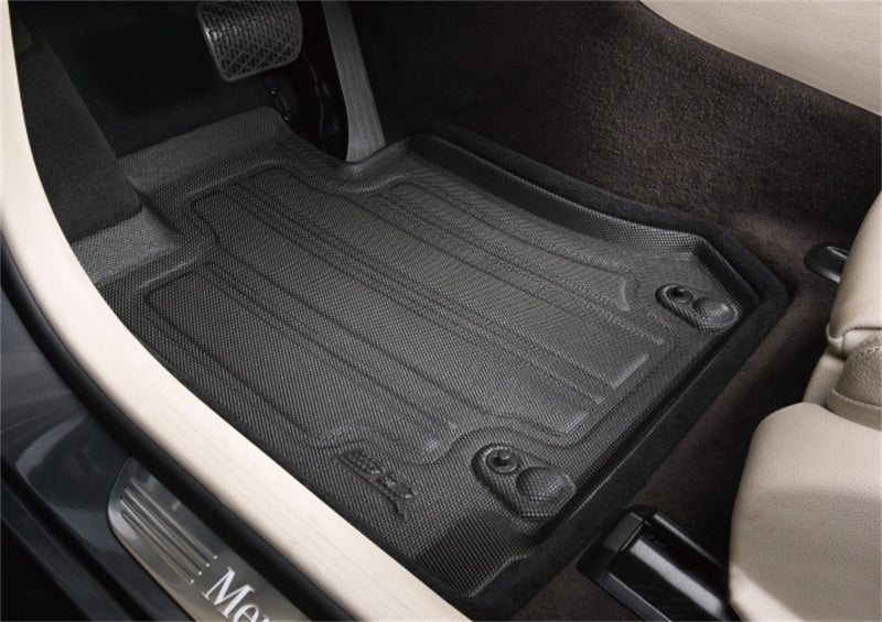 3D MAXpider 19-21 Porsche Cayenne 2021 Cayenne GTS Elegant Hybrid 1st Row Floormat - Black 3D MAXpider 19-21 Porsche Cayenne 2021 Cayenne GTS Elegant Hybrid 1st Row Floormat - Black