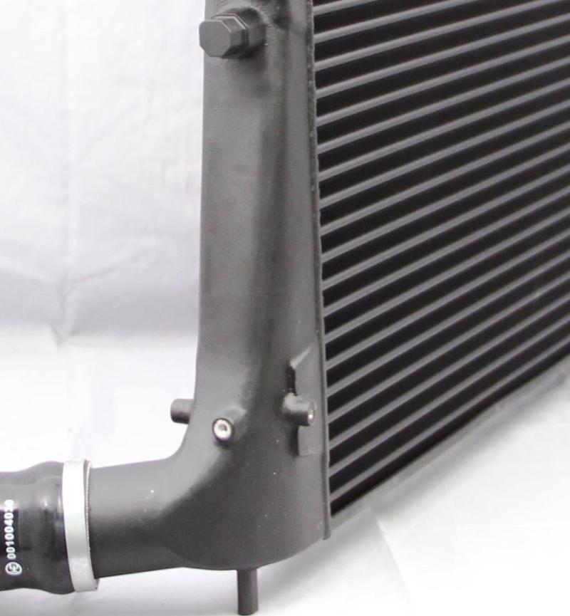 Wagner Tuning VAG 2.0L TFSI/TSI Competition Intercooler Kit Wagner Tuning VAG 2.0L TFSI/TSI Competition Intercooler Kit