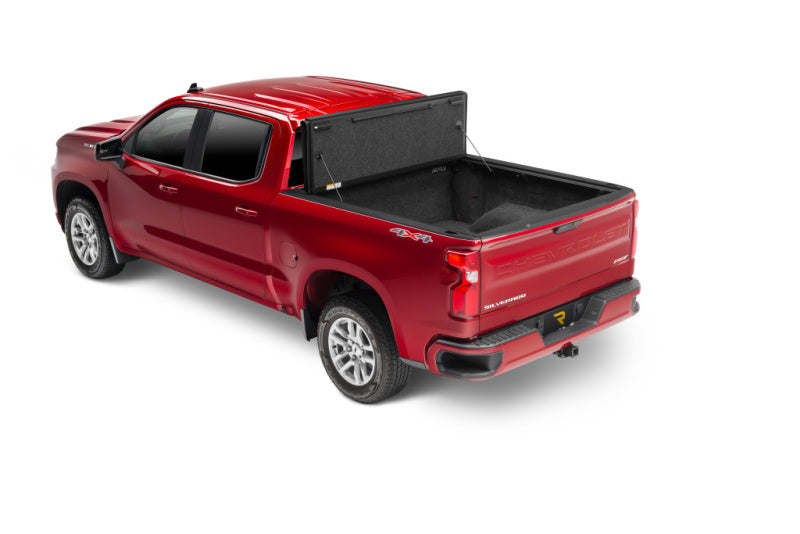 UnderCover 14-18 Chevy Silverado 1500 (19 Legacy) 5.8ft Ultra Flex Bed Cover - Black Textured UnderCover 14-18 Chevy Silverado 1500 (19 Legacy) 5.8ft Ultra Flex Bed Cover - Black Textured
