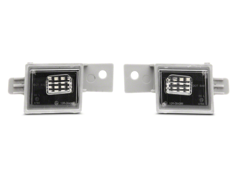 Raxiom 14-18 Chevrolet Silverado 1500 Axial Series LED License Plate Lamps Raxiom 14-18 Chevrolet Silverado 1500 Axial Series LED License Plate Lamps