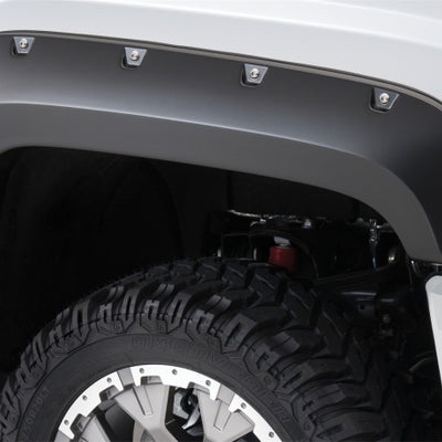 Bushwacker 15-18 GMC Sierra 2500 HD Pocket Style Flares 2pc - Black