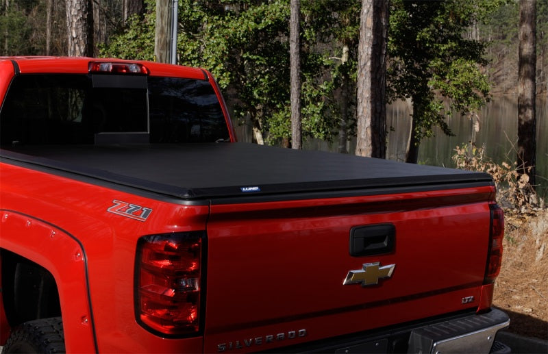 Lund 88-99 Chevy C1500 Fleetside (6.6ft. Bed) Hard Fold Tonneau Cover - Black Lund 88-99 Chevy C1500 Fleetside (6.6ft. Bed) Hard Fold Tonneau Cover - Black