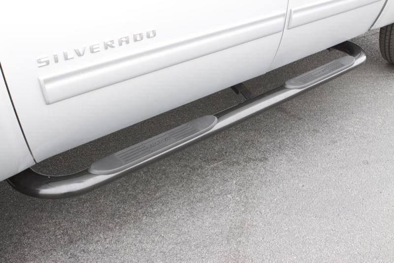 Lund 97-98 Ford F-150 SuperCab (3Dr) 4in. Oval Curved SS Nerf Bars - Polished Lund 97-98 Ford F-150 SuperCab (3Dr) 4in. Oval Curved SS Nerf Bars - Polished