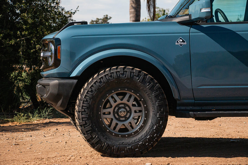 ICON Six Speed 17x8.5 6x5.5 25mm Offset 5.75in BS 108.1mm Bore Titanium Wheel ICON Six Speed 17x8.5 6x5.5 25mm Offset 5.75in BS 108.1mm Bore Titanium Wheel