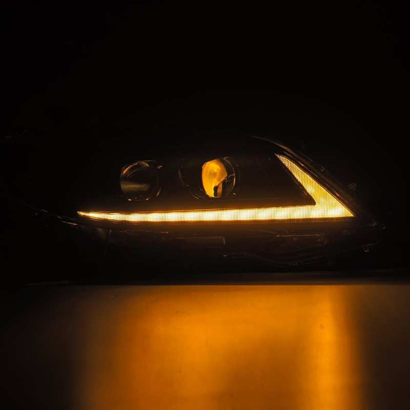 AlphaRex 11-21 Toyota Sienna LUXX LED Proj Headlights Plank Style Alpha Black w/Seq Signal/DRL AlphaRex 11-21 Toyota Sienna LUXX LED Proj Headlights Plank Style Alpha Black w/Seq Signal/DRL