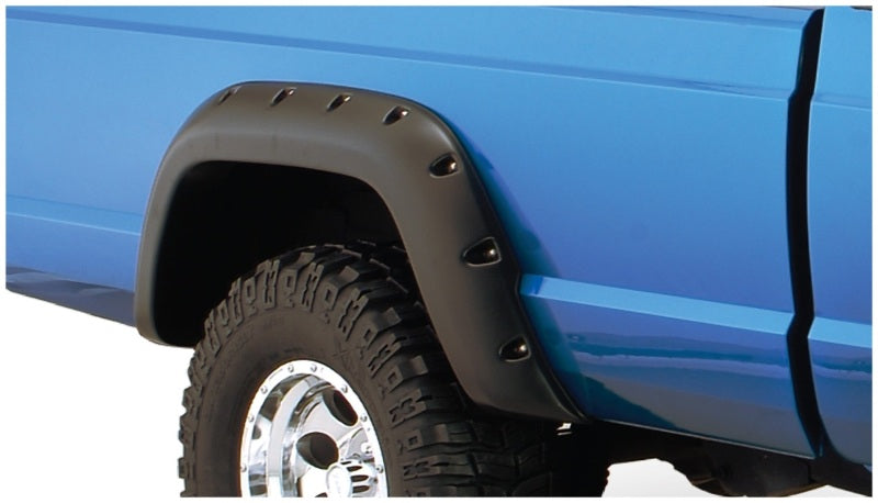 Bushwacker 84-01 Jeep Cherokee Cutout Style Flares 4pc Fits 2-Door Sport Utility Only - Black Bushwacker 84-01 Jeep Cherokee Cutout Style Flares 4pc Fits 2-Door Sport Utility Only - Black