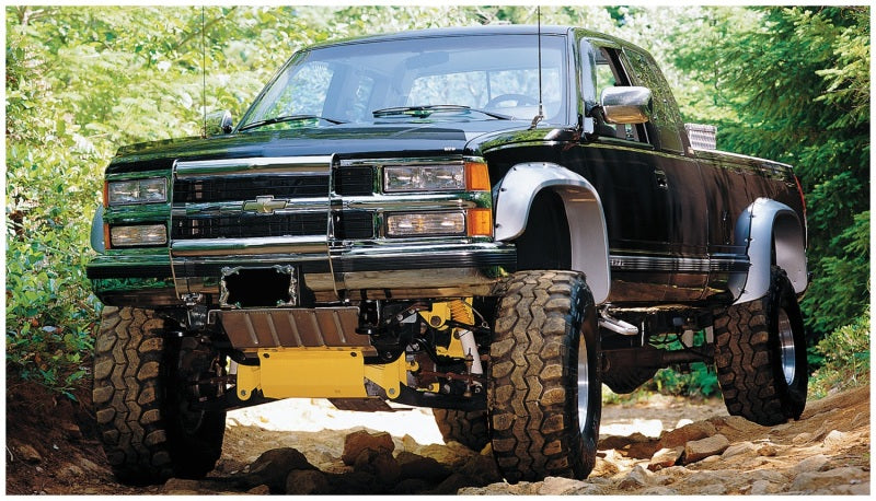 Bushwacker 88-99 Chevy C1500 Cutout Style Flares 2pc - Black Bushwacker 88-99 Chevy C1500 Cutout Style Flares 2pc - Black