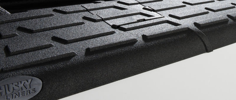 Husky Liners 07-12 Chevy Silverado (Base/HD Series) Standard Bed Custom-Molded Quad Caps Husky Liners 07-12 Chevy Silverado (Base/HD Series) Standard Bed Custom-Molded Quad Caps